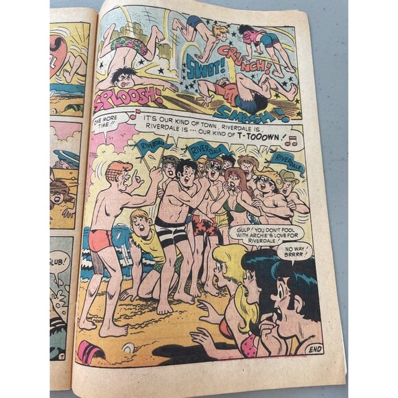 Archie Series Archie At Riverdale High #19 Sept.1974 Comic Book Bagged Boarded - Picture 6 of 6